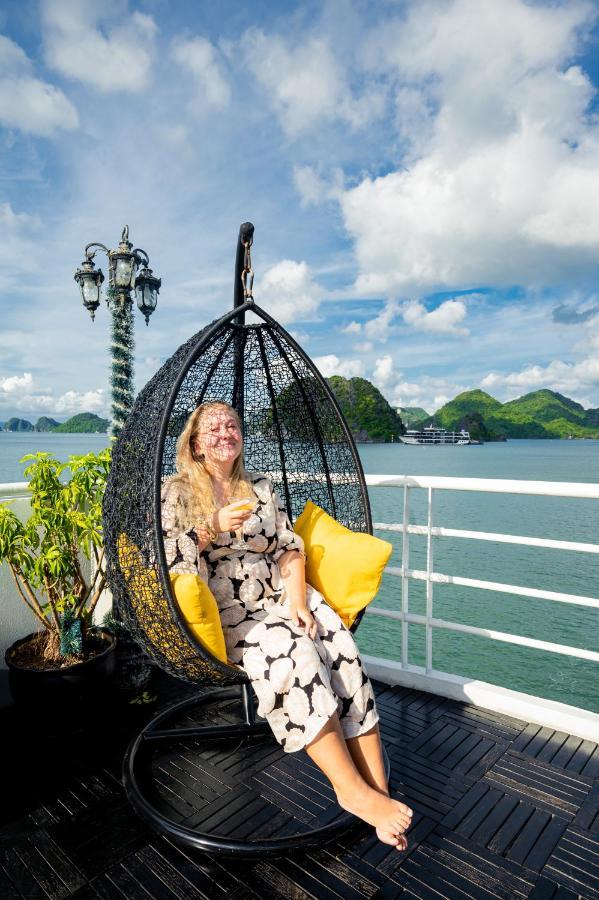 Halong Camellia Cruise Hotel Ha Long Buitenkant foto