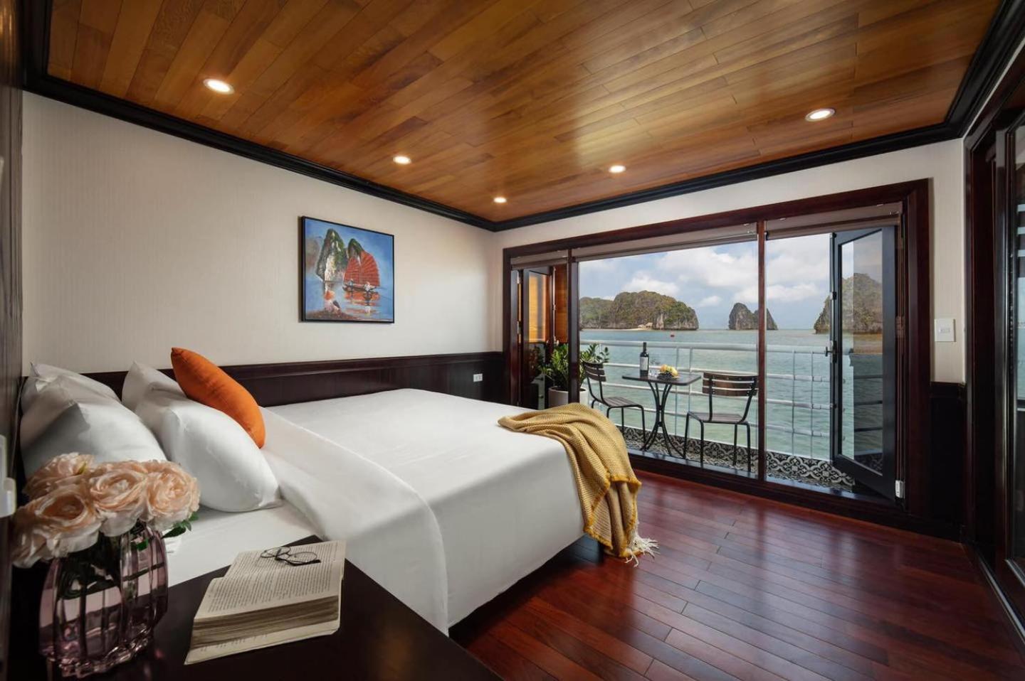 Halong Camellia Cruise Hotel Ha Long Buitenkant foto